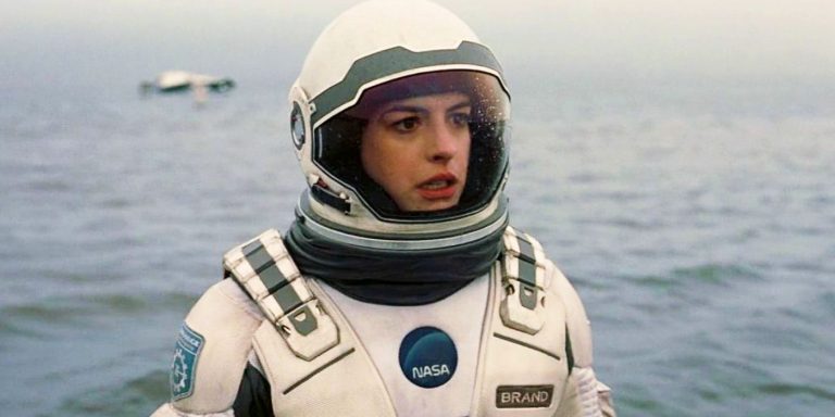Atraso na Lançamento do Filme de Ficção Científica com Anne Hathaway Impacta Expectativas dos Fãs
