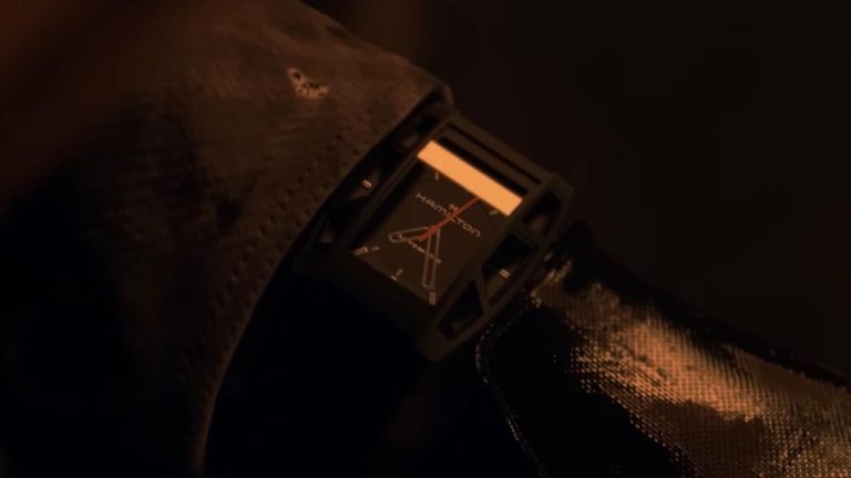 Relógio Colecionável do Jogo Death Stranding 2 Chega ao Mercado com Preço de $1.600